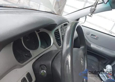 2004 Toyota Highlander V6 из США, поврежденный, VIN JTEEP21A840053633